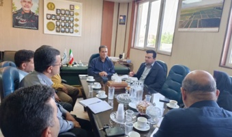 در دیدار رئیس سازمان بسیج جامعه کشاورزی استان فارس با رئیس مرکز تحقیقات و آموزش کشاورزی؛ راهکارهای توسعه تعاملات و بهره‌گیری از ظرفیت‌های مشترک بررسی شد