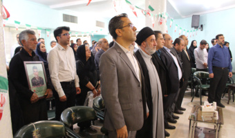 تجلیل از خانواده شهدای جنگ رمضان در مرکز تحقیقات و آموزش کشاورزی فارس