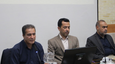 رئیس مرکز تحقیقات و آموزش کشاورزی و منابع طبیعی فارس در شورای پژوهشی: از کشت ازدیادی به کشت فناورانه حرکت می‌کنیم؛ حمایت از شرکت‌های دانش‌بنیان یکی از اولویت های مرکز است